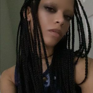 Meet your Posher, Nelly